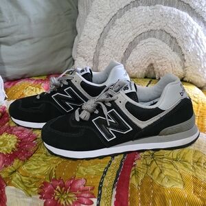 New Balance Black and Gray Women's Sneakers